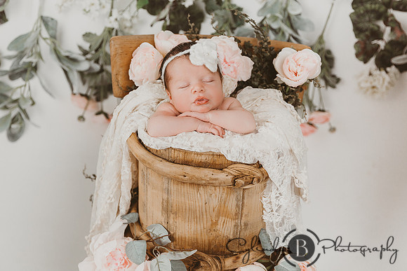 Syracuse Newborn Photographer