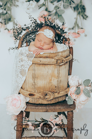 Syracuse Newborn Photographer