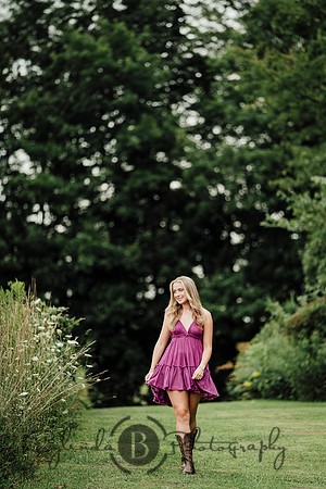 8.14.23_MaddyGrace_Senior-1