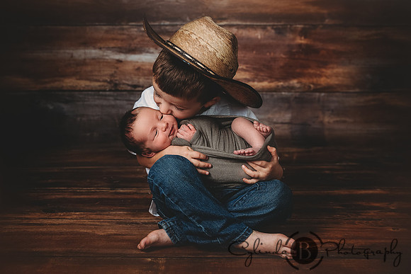 Syracuse Newborn Photographer