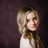 8.31.21_Sophia_Headshots-1