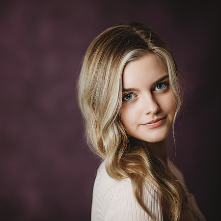 8.31.21_Sophia_Headshots-1